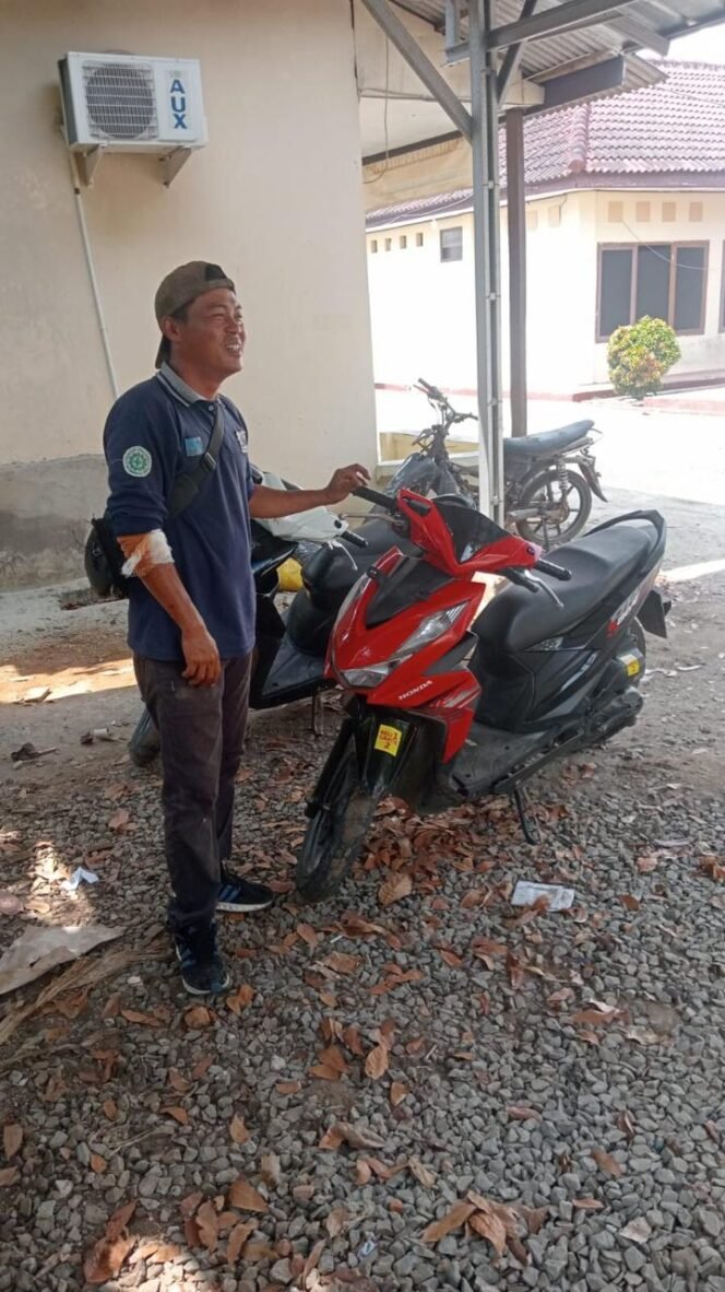 
					Motor Dicuri, Hernadi Bahagia Karena Motornya Bisa Diselamatkan Bripka Rico