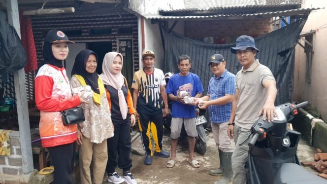 
					Bunda Eva Kirim Makanan dan Perintahkan Camat dan Pejabat Pemkot Bandar Lampung Turun Bantu Warga