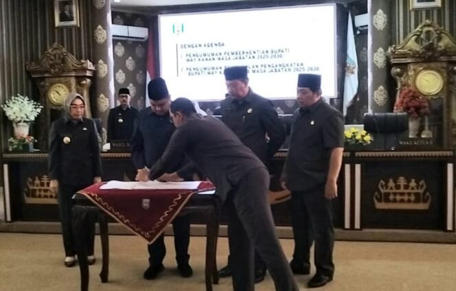 
					DPRD Way Kanan Gelar Rapat Paripurna, Agenda Pengumuman Pemberhentian Bupati dan Pengangkatan Wakil Bupati