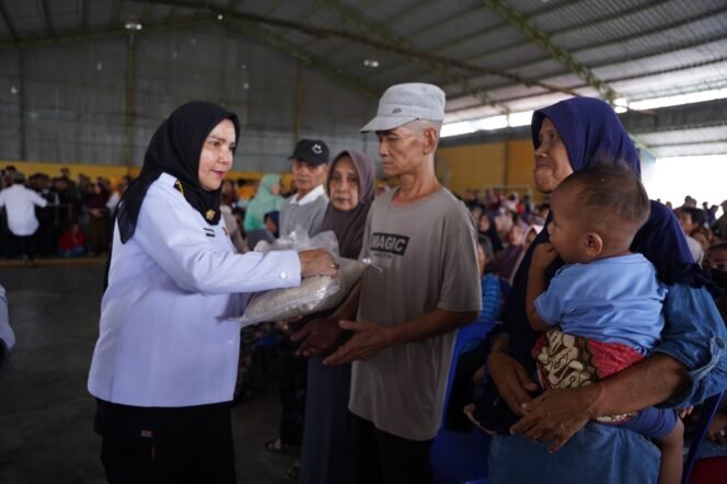 
					Pemkot Bandar Lampung, Salurkan Bansos Berupa Beras Sebanyak 223.055 Ton