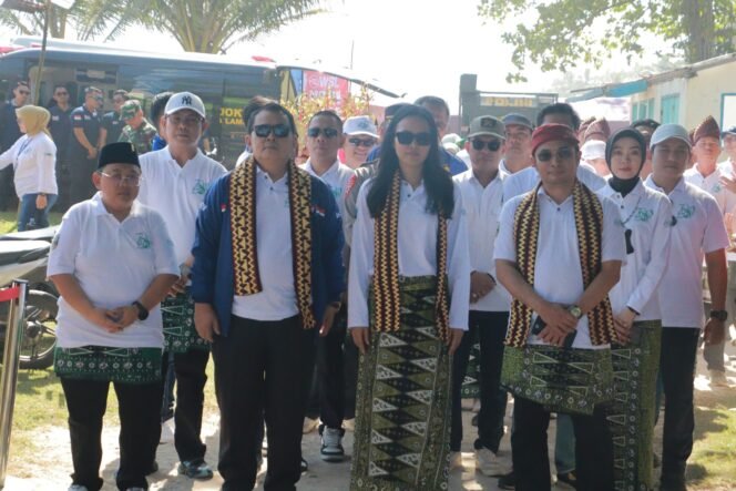 
					WSL Krui Pro QS 6000 Tahun 20025 Resmi dibuka Wakil Bupati Pesibar