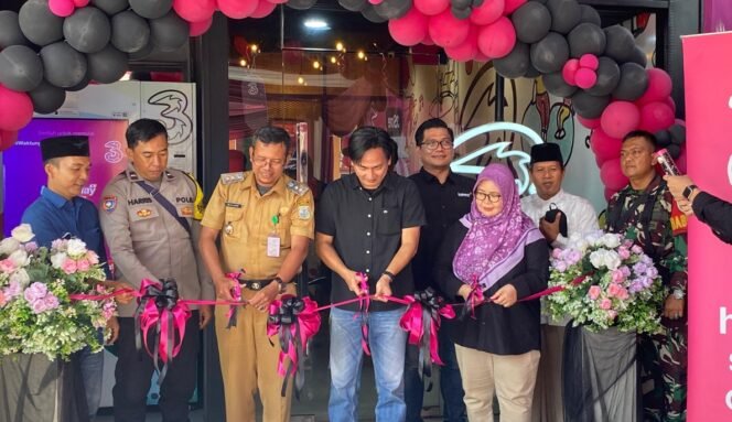
					Indosat Resmikan 3Store Baru di Kota Jambi dengan Konsep Lebih Modern dan Layanan Digital Terintegrasi