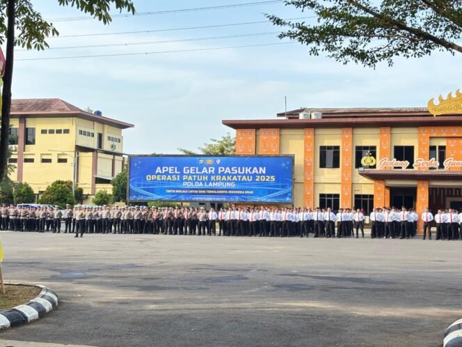 
					Polda Lampung Gelar Apel Operasi Patuh Krakatau 2025, Tingkatkan Keselamatan Menuju Indonesia Emas