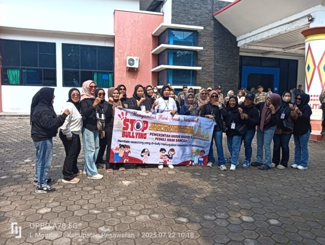 
					Puluhan Emak-Emak Desak Pemerintah Tangani Kasus Bullying di SMPN 19 Pesawaran