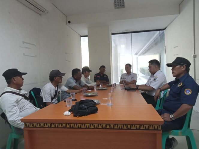 
					Perkuat Bidang Informasi, AWPI Jalin Sinergi Perkuat Publikasi Pembangunan Daerah di Pesibar