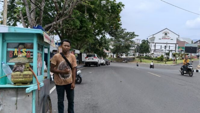 
					Harapan ‎Pedagang Kecil, Agar Demo Damai Tidak Anarkis dan Pemerintah Dengarkan Suara Rakyat