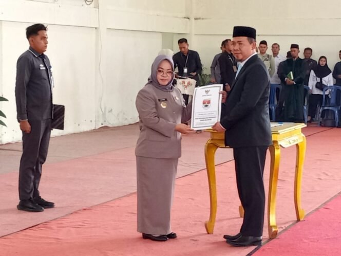 
					Bupati Mesuji Elfianah Melantik Budiman Jaya sebagai Sekda Mesuji