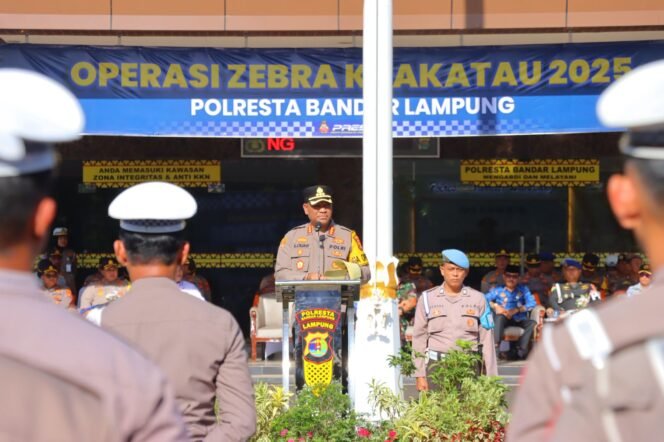 
					Kapolresta Bandar Lampung Pimpin Apel Gelar Pasukan Ops Zebra Krakatau 2025