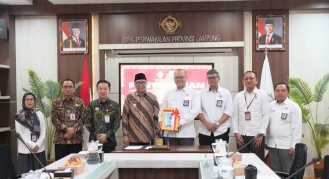 
					Konsisten Jaga Akuntabilitas, Pemprov Lampung Serahkan LKPD 2025 Tepat Waktu