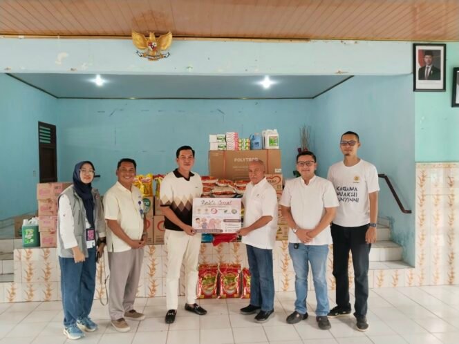 
					Tebar Kebahagiaan, Kagama Lampung Kunjungi Lansia di Tresna Werdha Natar