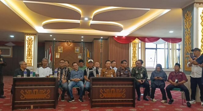 
					Dugaan Penghalang Kerja Jurnalis, Taring Minta Tim Media Gubernur Dievaluasi